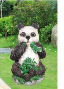 从庭院到道路 新款景观灯具如何点亮现代空间